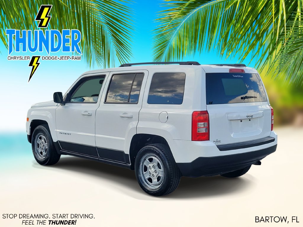 Used 2014 Jeep Patriot Sport w/ Power Value Group FWD image 3