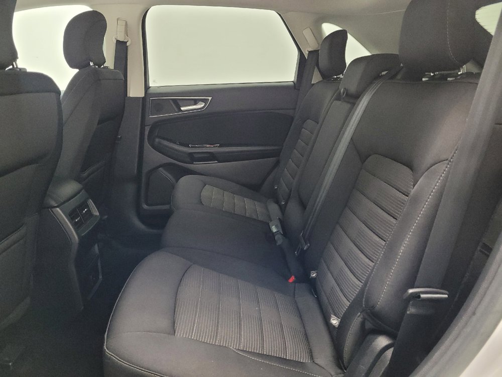 Used 2016 Ford Edge SEL w/ Class II Trailer Tow Package FWD image 18