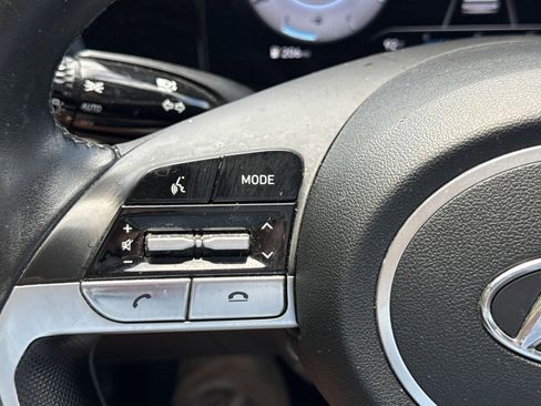 Used 2023 Hyundai Elantra Limited w/ Cargo Package image 20