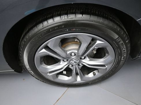 Certified 2023 Honda Accord EX image 15