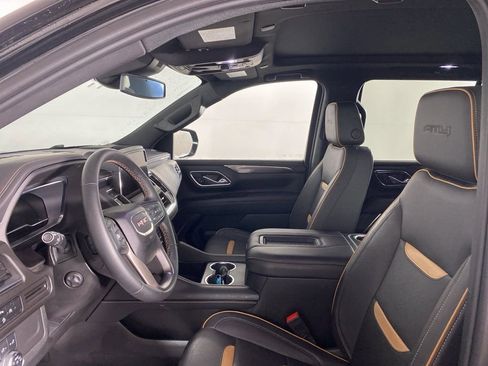 Used 2024 GMC Yukon AT4 image 15