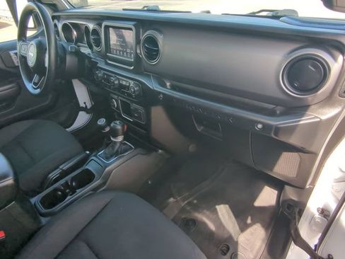 Used 2023 Jeep Wrangler Unlimited Sport AWD/4WD image 26