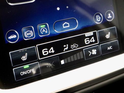 Used 2025 Subaru Outback Onyx Edition image 31