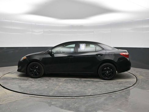 Used 2019 Toyota Corolla LE image 5