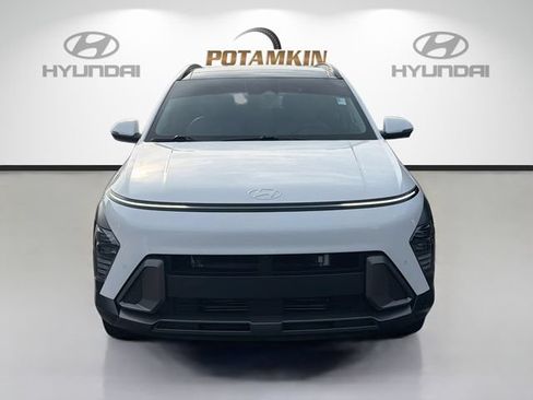 Certified 2024 Hyundai Kona Limited AWD/4WD image 2