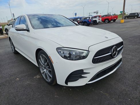 Used 2021 Mercedes-Benz E 350 4MATIC Sedan image 11