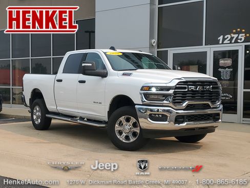 Used 2026 RAM 2500 Big Horn AWD/4WD image 1