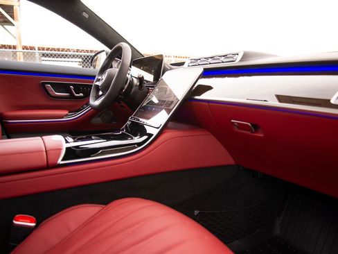 New 2026 Mercedes-Benz S 63 AMG S image 18