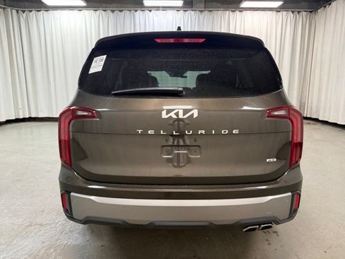 Used 2025 Kia Telluride S AWD/4WD image 6