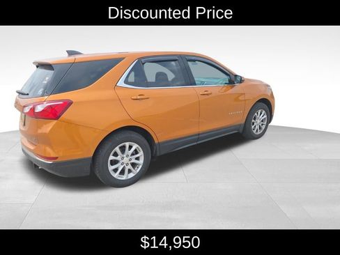Used 2018 Chevrolet Equinox LT FWD image 3