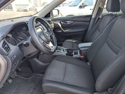 Used 2019 Nissan Rogue SV AWD/4WD image 26
