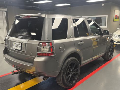 Used 2008 Land Rover LR2 HSE AWD/4WD image 7