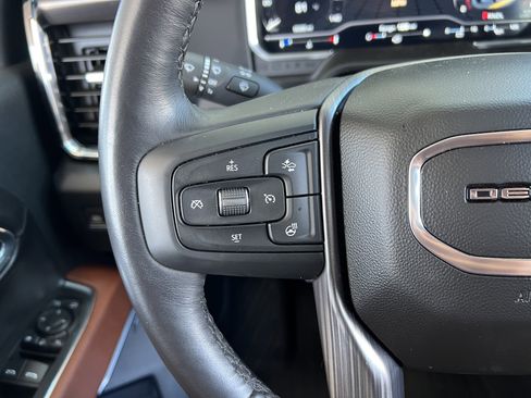 Used 2024 GMC Sierra 3500 Denali Ultimate AWD/4WD image 26