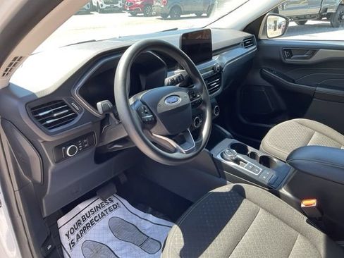 Used 2025 Ford Escape Active AWD/4WD image 28