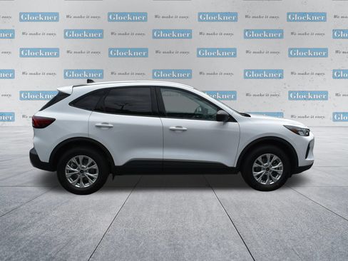 Used 2025 Ford Escape Active AWD/4WD image 4