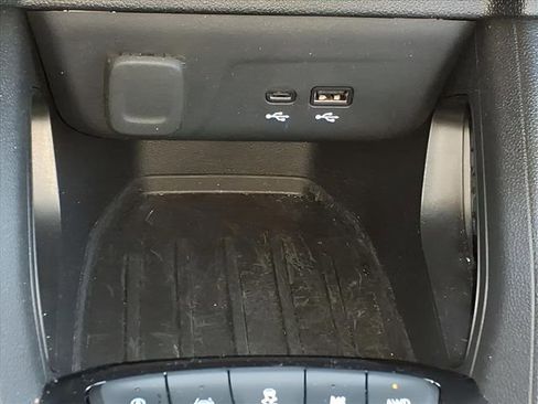 Used 2024 Chevrolet TrailBlazer LS w/ LS Convenience Package image 24