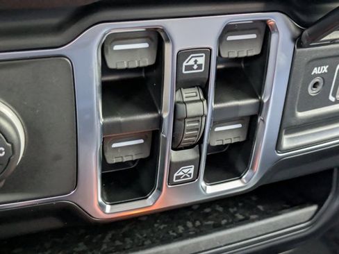 New 2026 Jeep Wrangler Sport S image 20