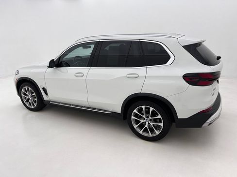 Used 2024 BMW X5 xDrive40i AWD/4WD image 10