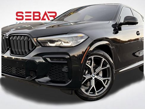 Used 2022 BMW X6 xDrive40i w/ M Sport Package AWD/4WD image 5