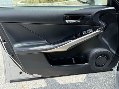 Used 2016 Lexus IS 300 AWD w/ Accessory Package 2 image 18