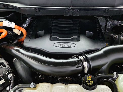 Used 2022 Ford F150 XLT w/ Equipment Group 302A High image 38