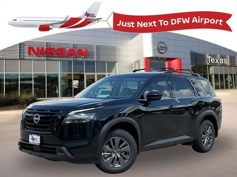 New 2025 Nissan Pathfinder SV w/ Black Appearance Package image 1