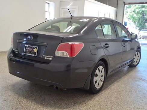 Used 2014 Subaru Impreza 2.0i AWD/4WD image 4