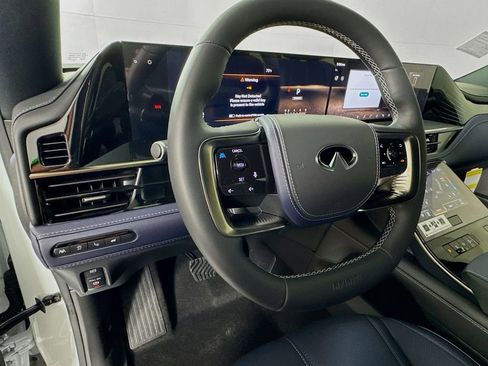 New 2026 INFINITI QX80 4WD w/ Sport Exterior Package image 11