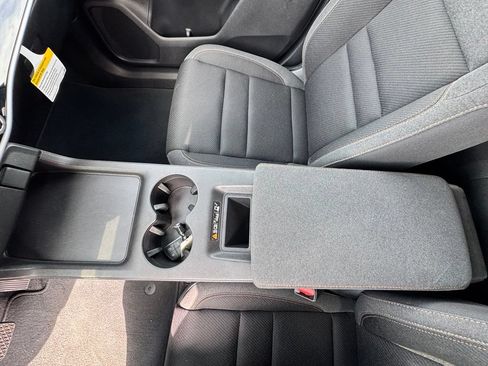 Used 2024 Honda Prologue EX image 11