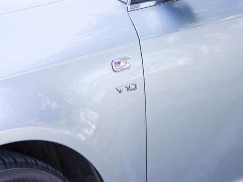 Used 2008 Audi S6 5.2 image 4