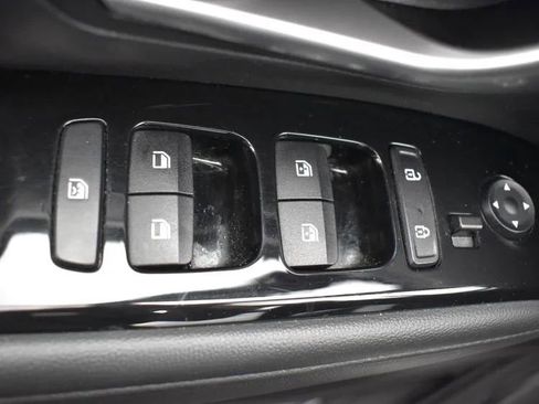 Used 2024 Hyundai Tucson Limited image 22