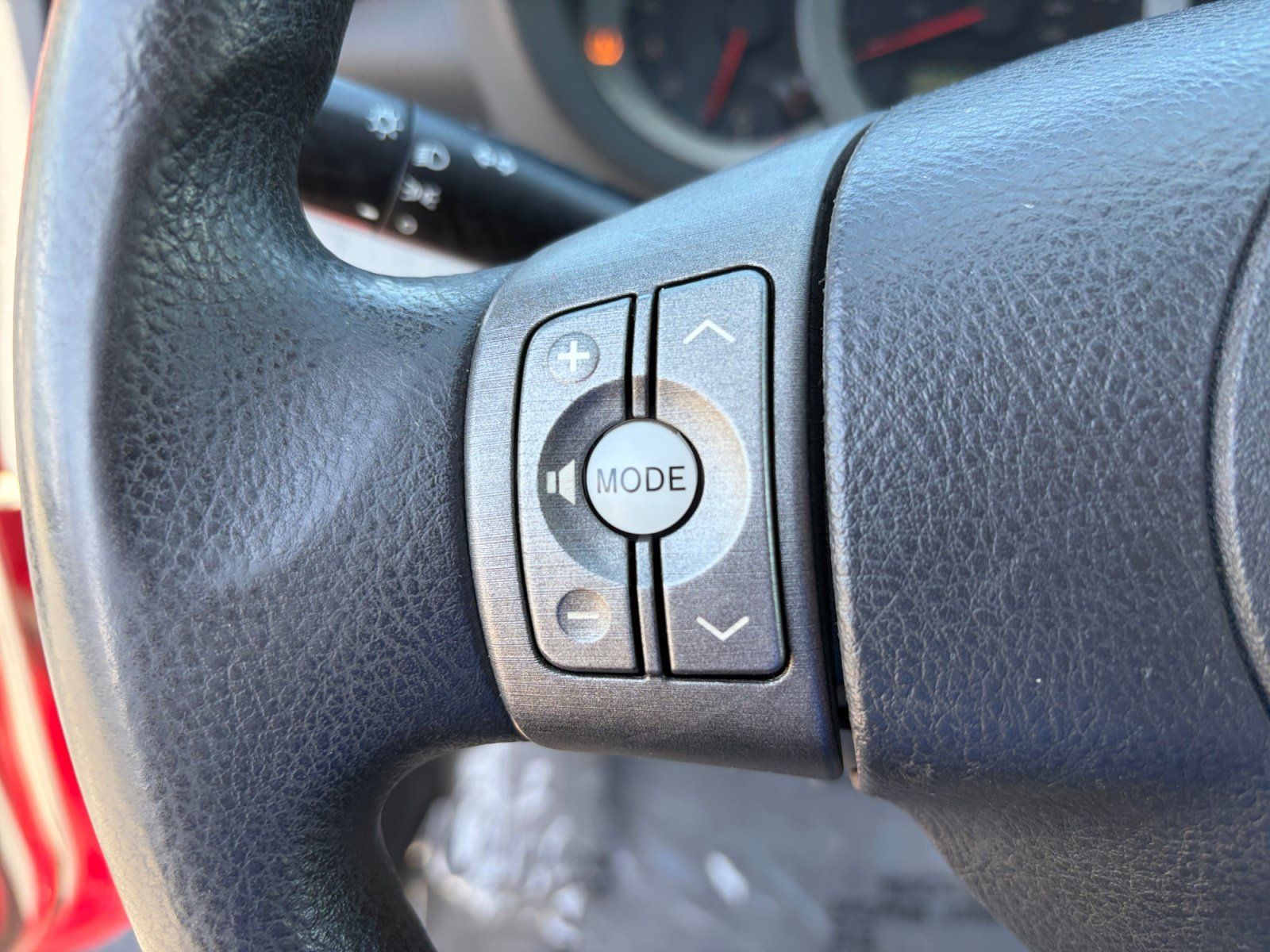Used 2011 Toyota RAV4 4WD w/ Upgrade Value Pkg image 14