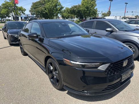 Used 2024 Honda Accord Sport image 1