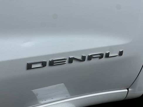 Used 2019 GMC Sierra 1500 Denali w/ Technology Package AWD/4WD image 27