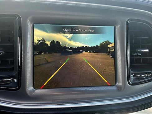 Used 2022 Dodge Challenger GT w/ Plus Package image 18