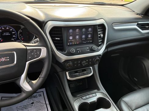 Used 2023 GMC Acadia SLT w/ Elevation Edition FWD image 39