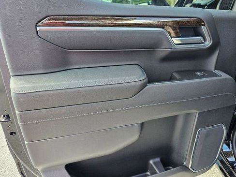 New 2026 GMC Sierra 1500 SLE AWD/4WD image 21