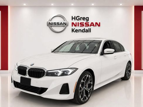 Used 2026 BMW 330i Sedan RWD image 3