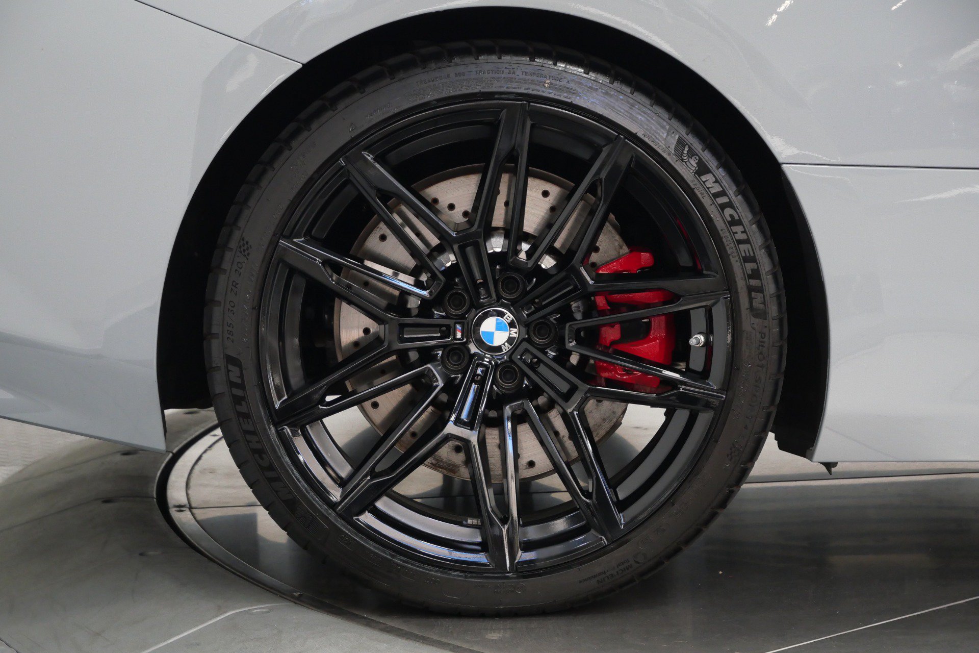 Used 2026 BMW M2 w/ Lighting Package RWD image 38