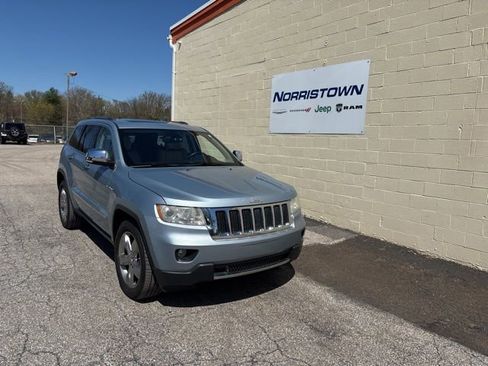 Used 2012 Jeep Grand Cherokee Limited image 1