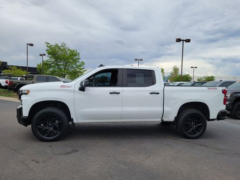 Used 2021 Chevrolet Silverado 1500 LT Trail Boss w/ Convenience Package II AWD/4WD image 6