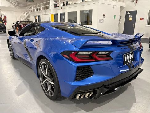 Used 2023 Chevrolet Corvette Stingray Premium Cpe w/ Z51 Performance Package RWD image 5