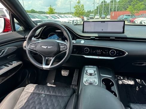 Used 2024 Genesis GV70 3.5T Sport w/ Sport Prestige Package AWD/4WD image 18