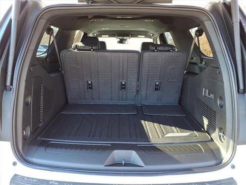 New 2026 Chevrolet Suburban LT w/ Comfort Package image 12