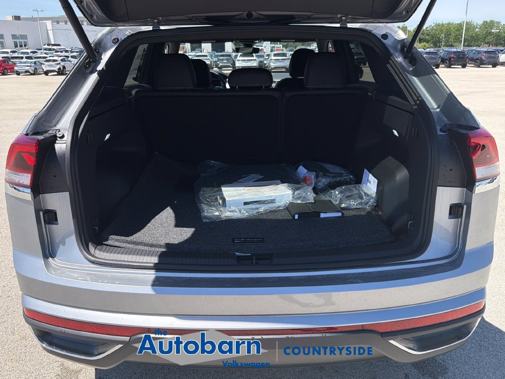New 2026 Volkswagen Atlas Cross Sport SE AWD/4WD image 19