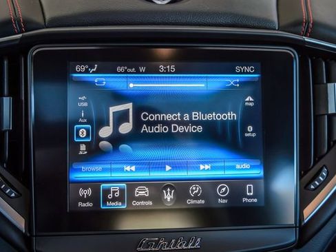 Used 2019 Maserati Ghibli S image 25