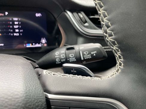 Used 2024 Jeep Grand Cherokee L Limited AWD/4WD image 22