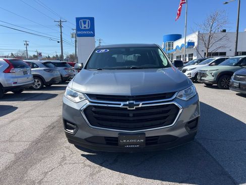 Used 2019 Chevrolet Traverse LS w/ LPO, Floor Liner Package AWD/4WD image 8