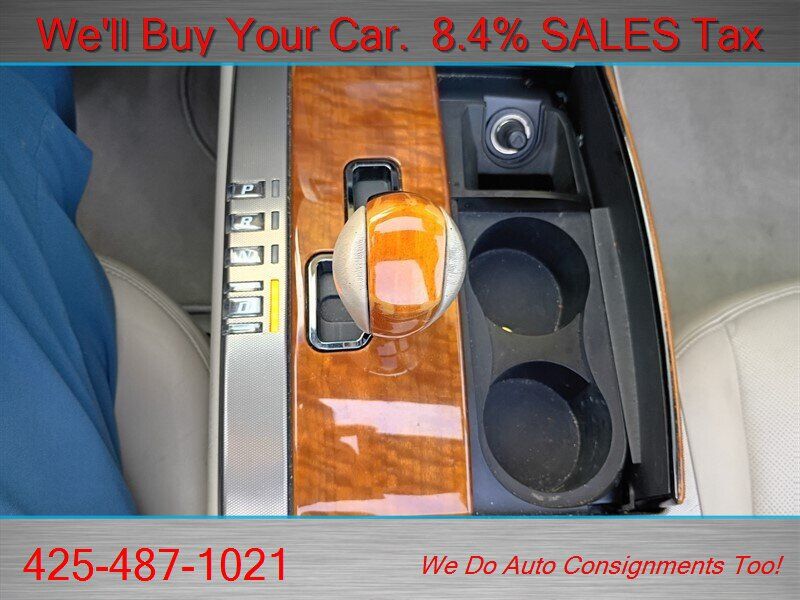 Used 2005 Cadillac XLR RWD image 30