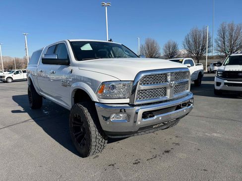 Used 2018 RAM 2500 Laramie w/ Convenience Group image 10